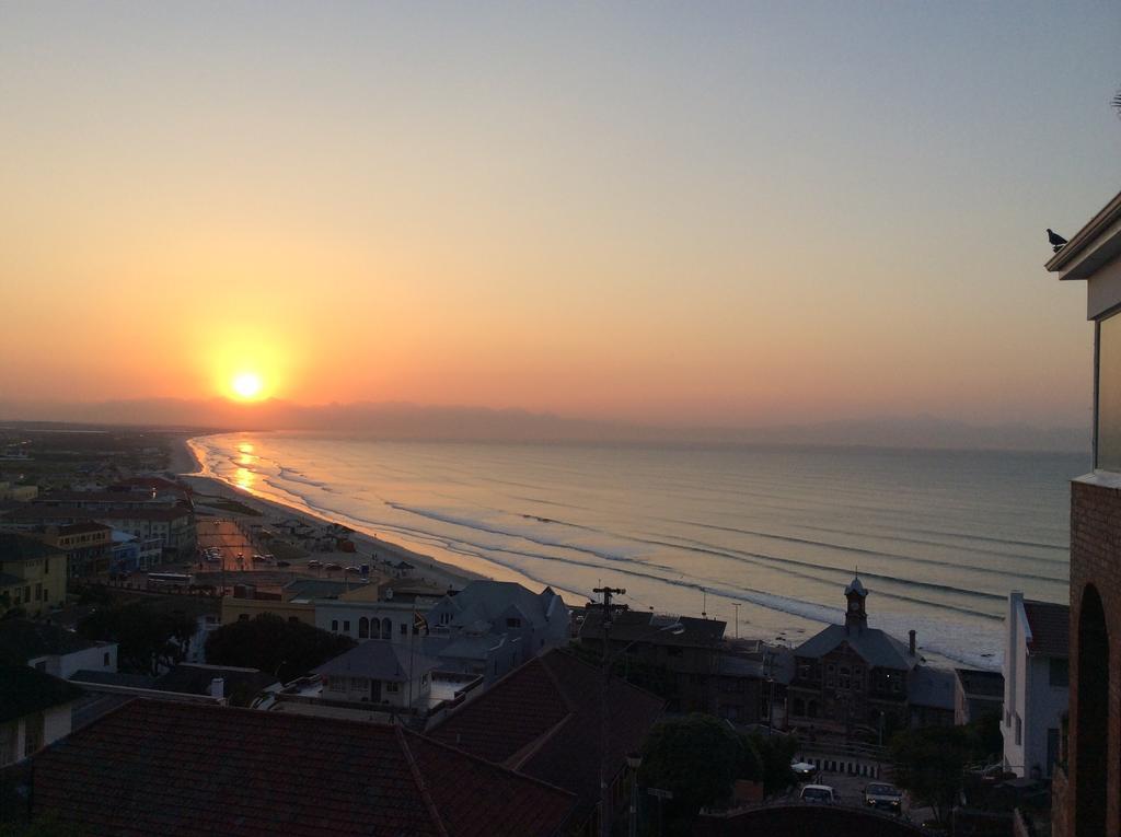 Ferienwohnung A Heavenly View Muizenberg Zimmer foto